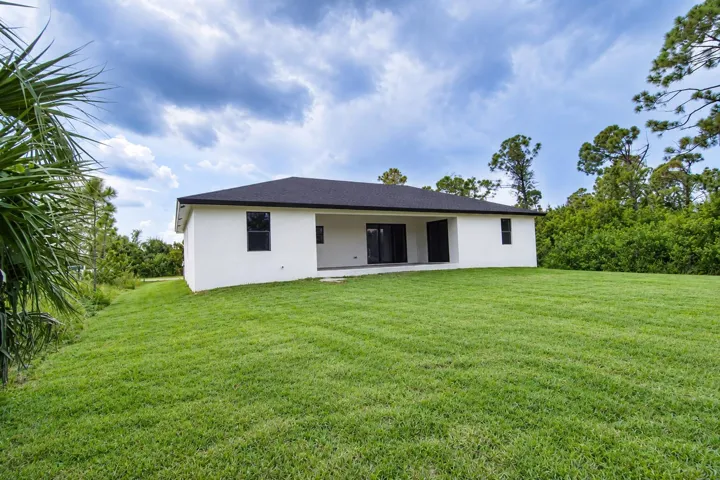 15633 Lakeland Circle - 7