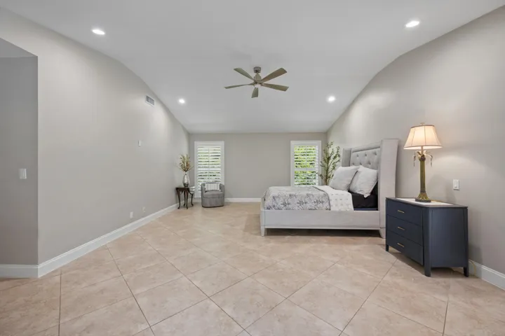 Large Main Bedroom
