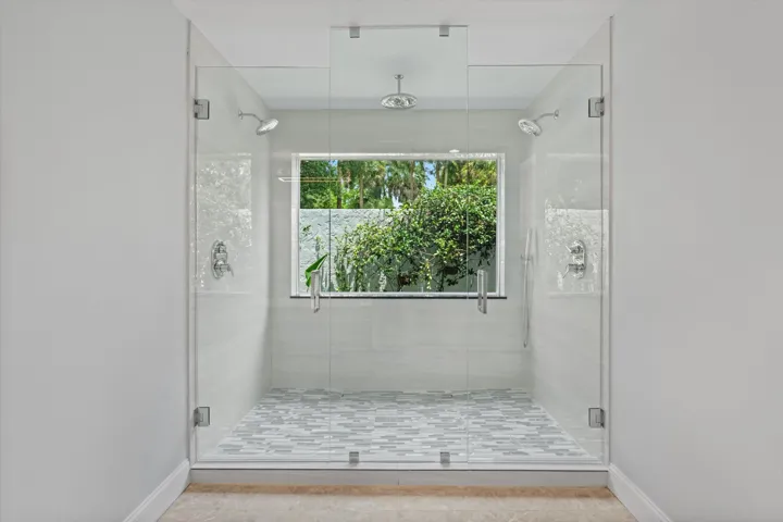 Shower In Style