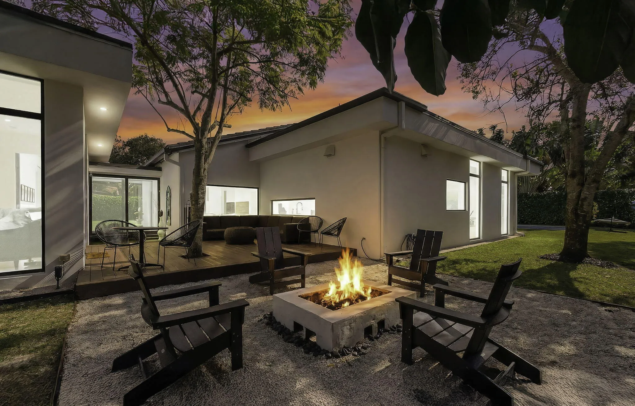 1-web-or-mls-Night Fire