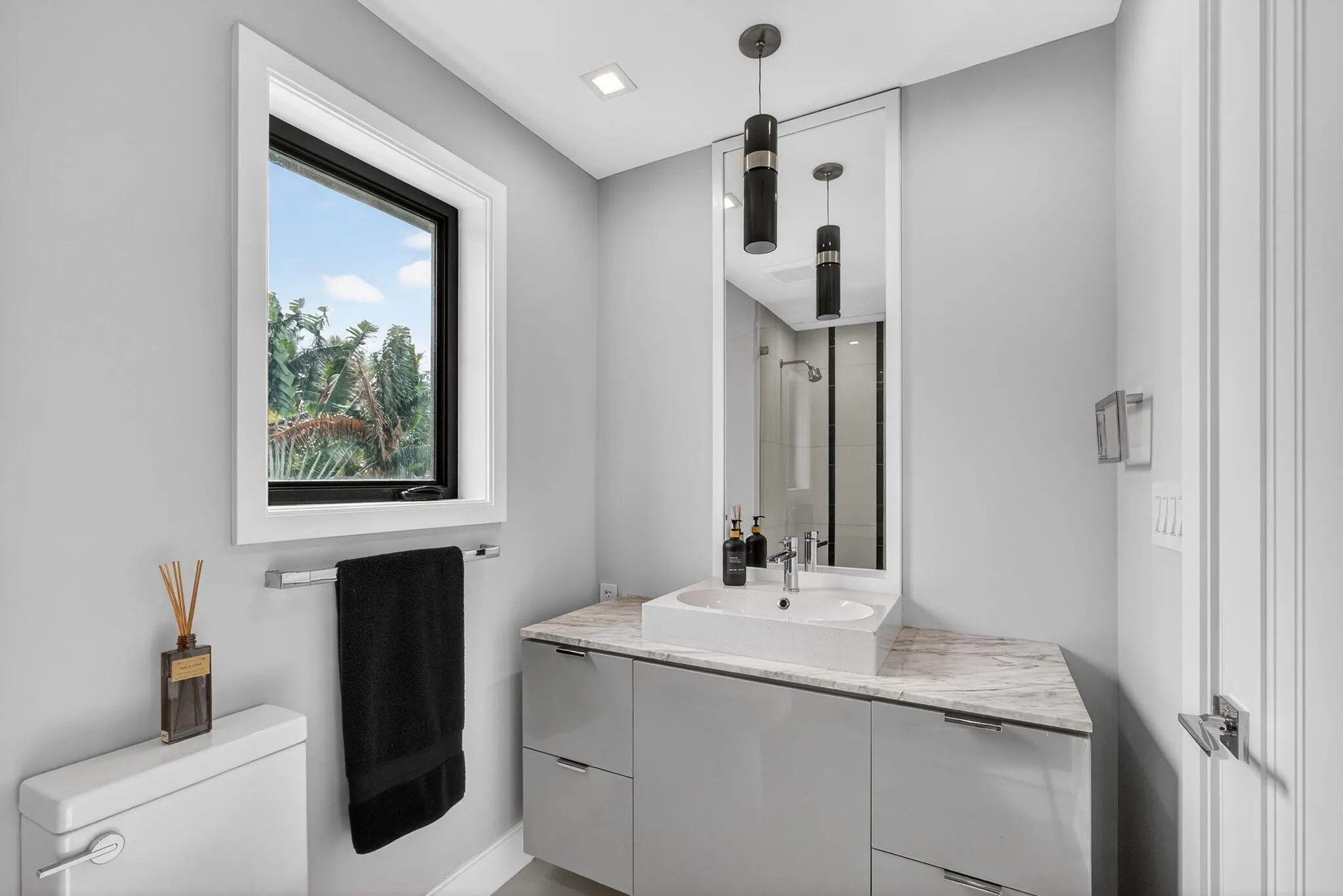 102-web-or-mls-5D1A6370