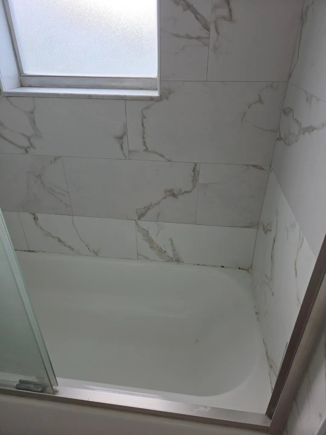 1820 N LAUDERDALE #3404 SHOWER