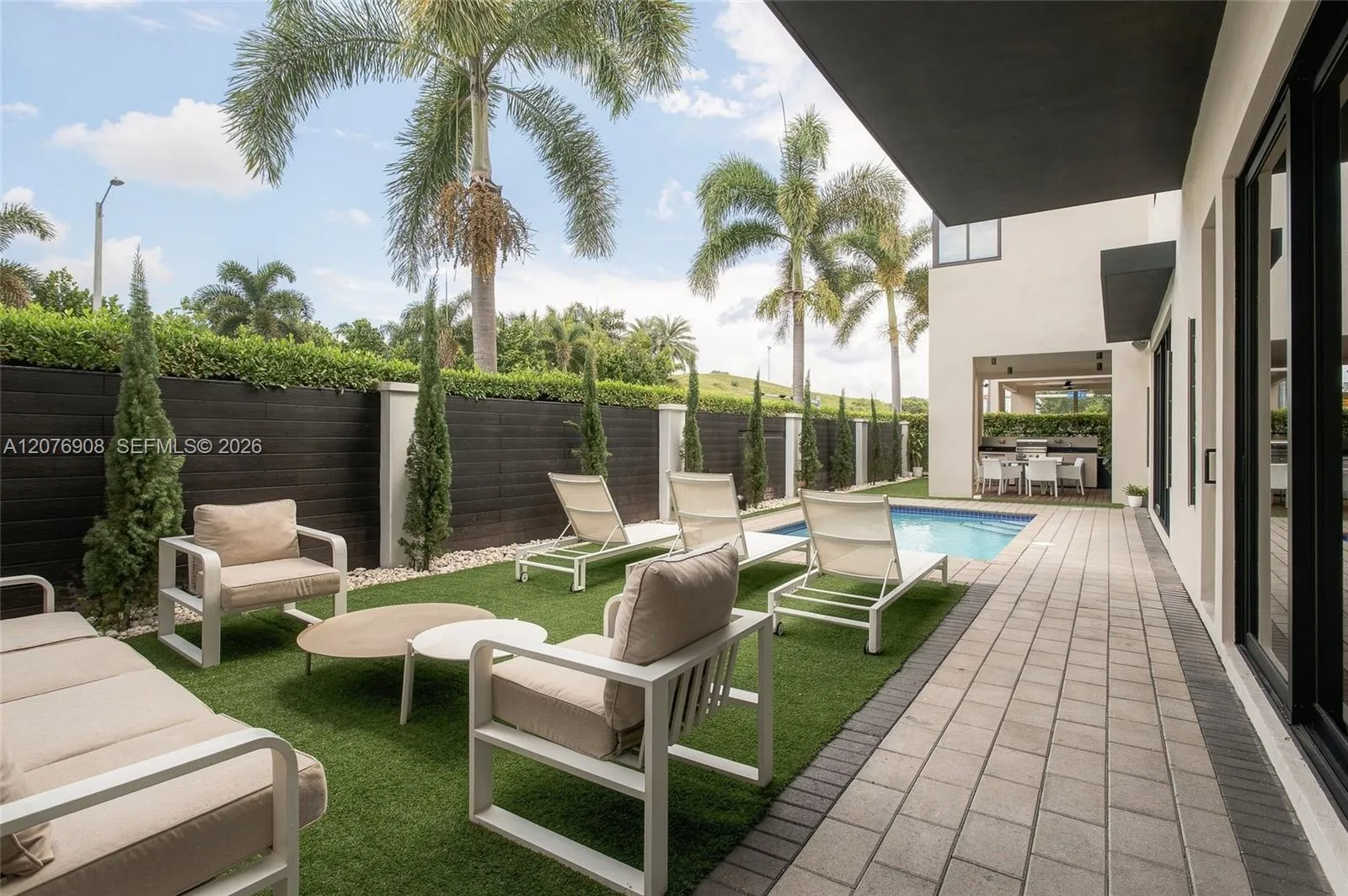 Property photo 81