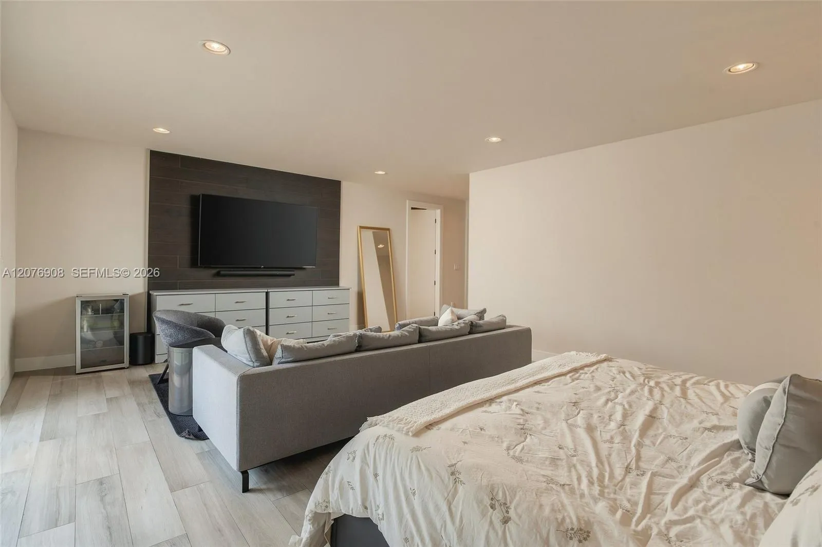 Property photo 52