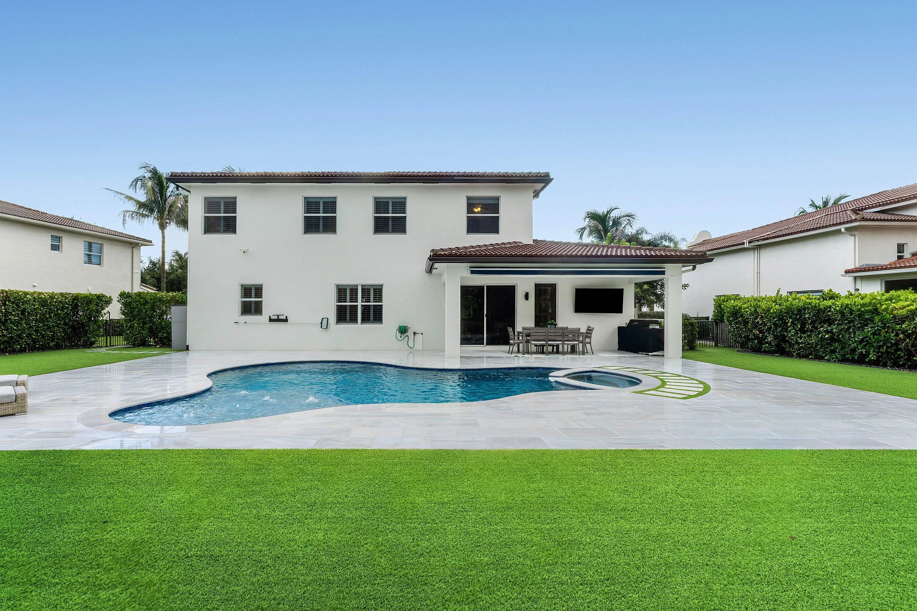 040-141UmbrellaPlace-Jupiter-FL-33458-SM