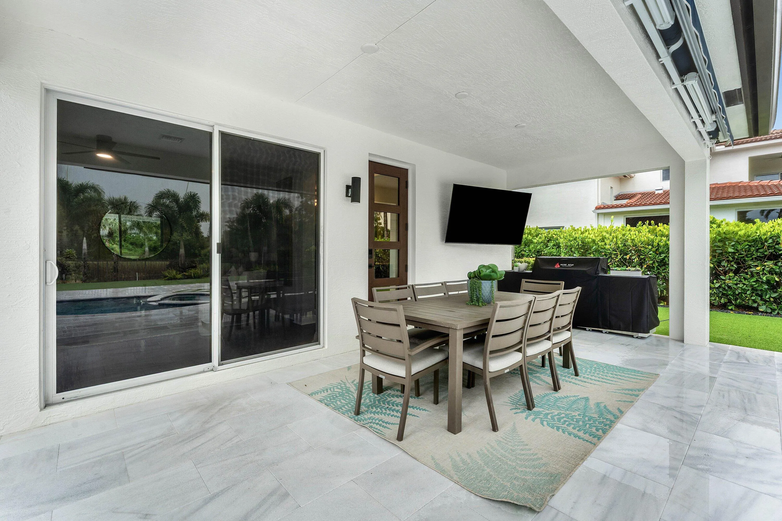 045-141UmbrellaPlace-Jupiter-FL-33458-SM