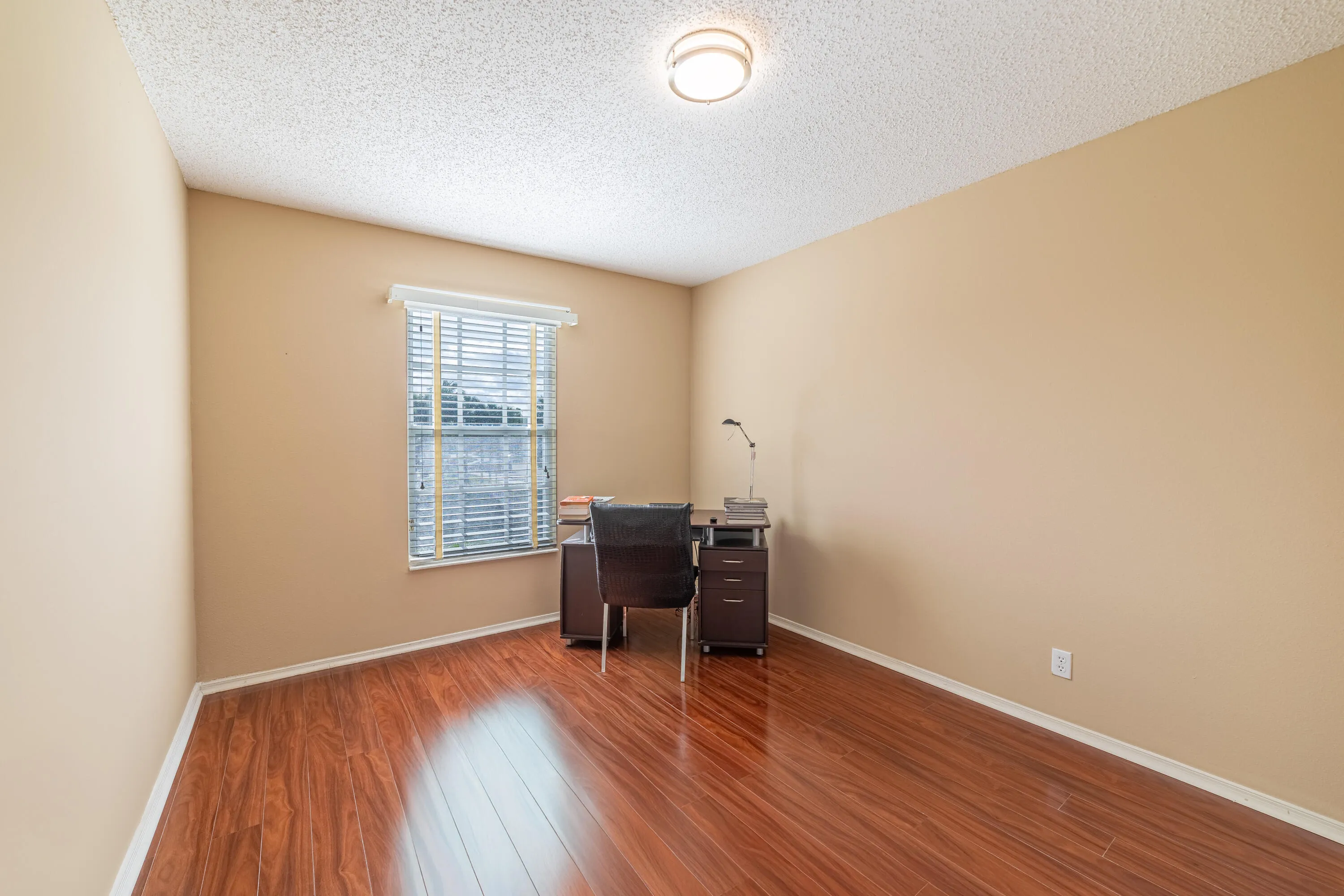 Bedroom2