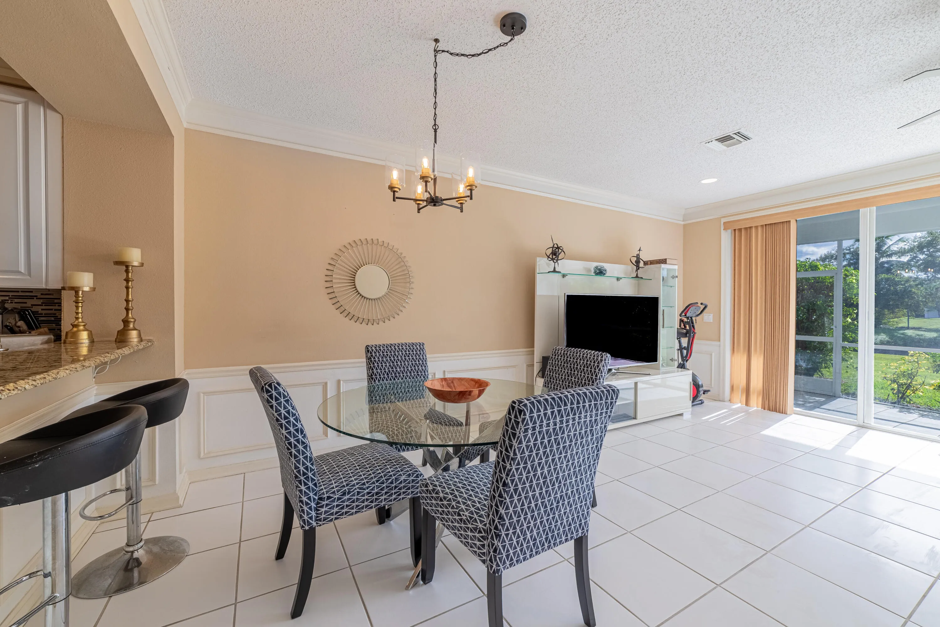 DiningArea-B