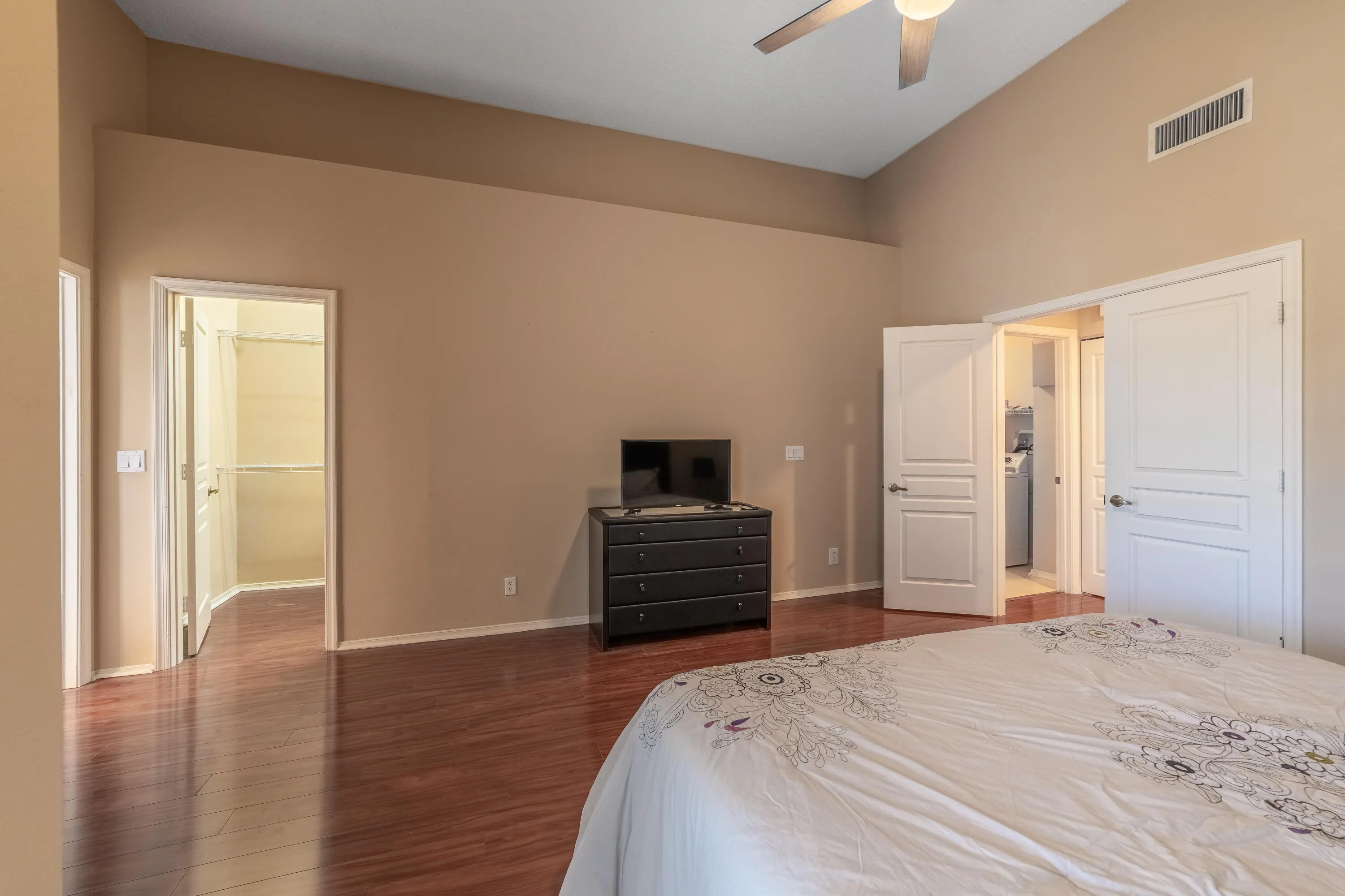 Bedroom3-B