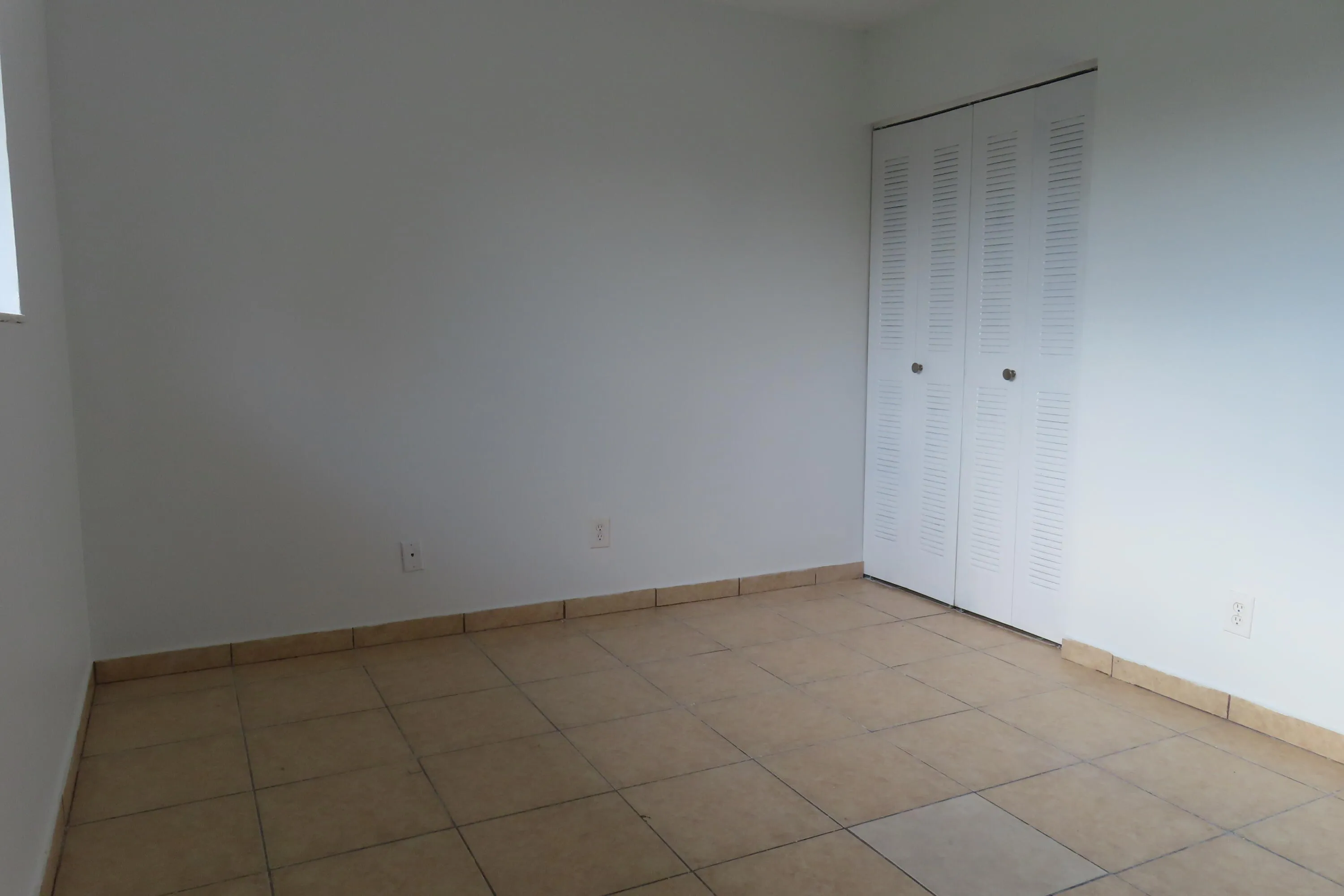 Bedroom2a