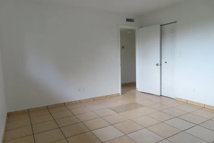 Bedroom1b