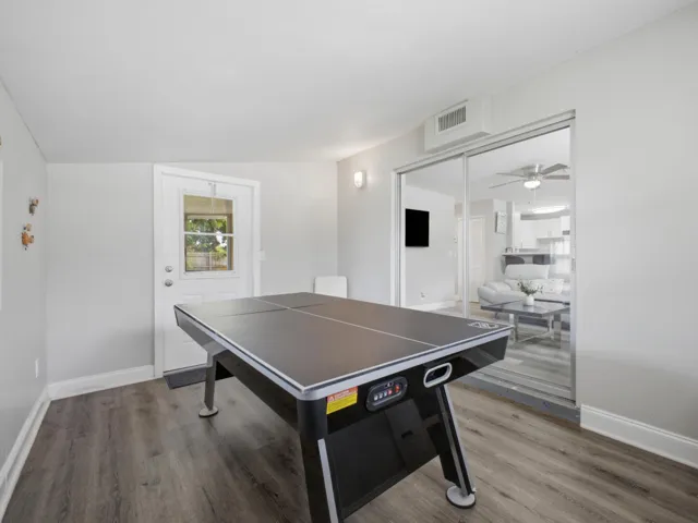 Game_Room_2