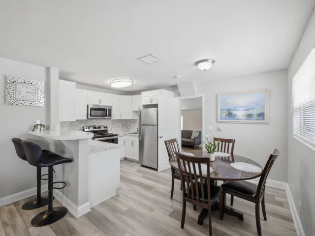 Dining_Kitchen