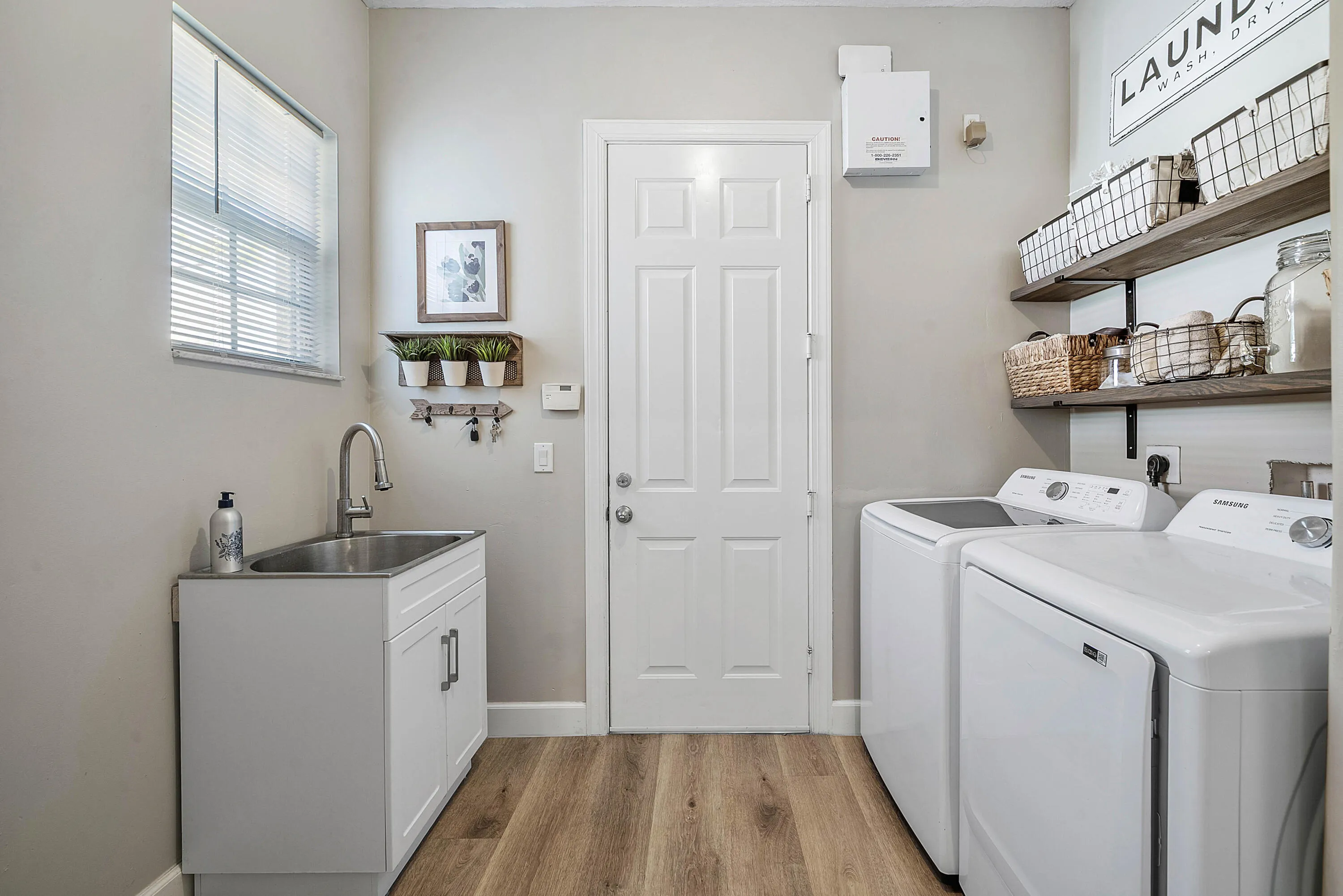 027-1317482ndLaneNorth-WestPalmBeach-FL-