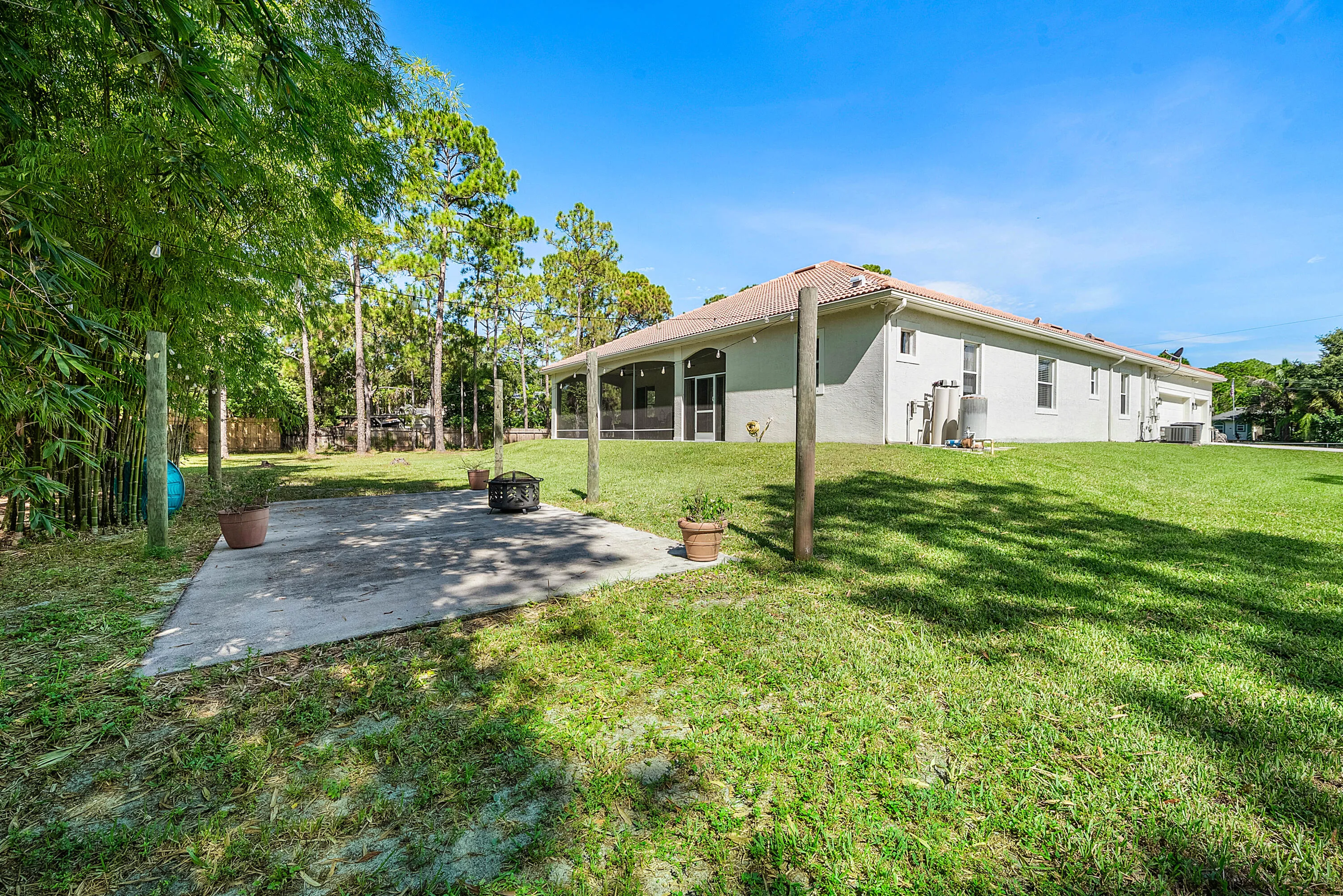 041-1317482ndLaneNorth-WestPalmBeach-FL-