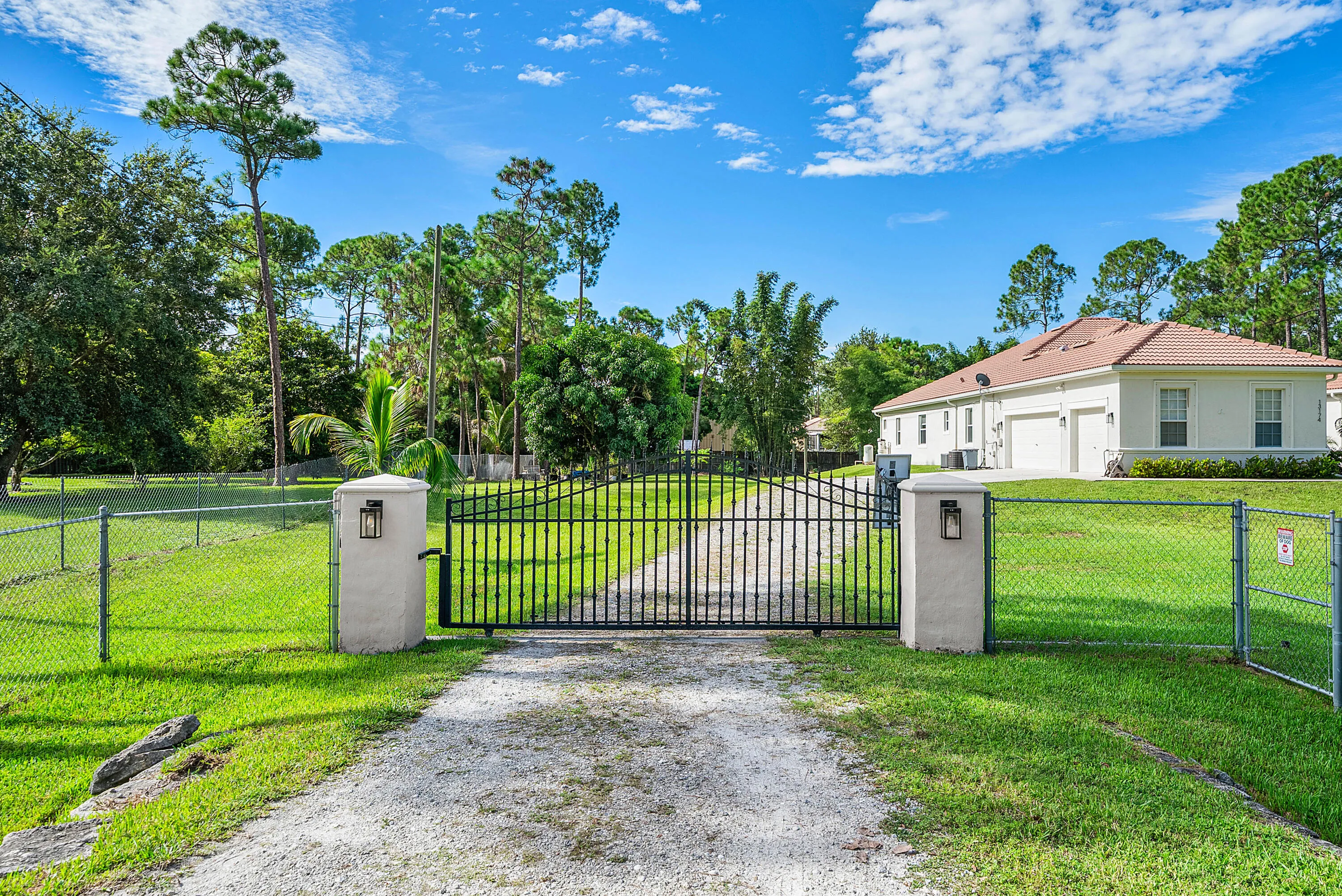 001-1317482ndLaneNorth-WestPalmBeach-FL-