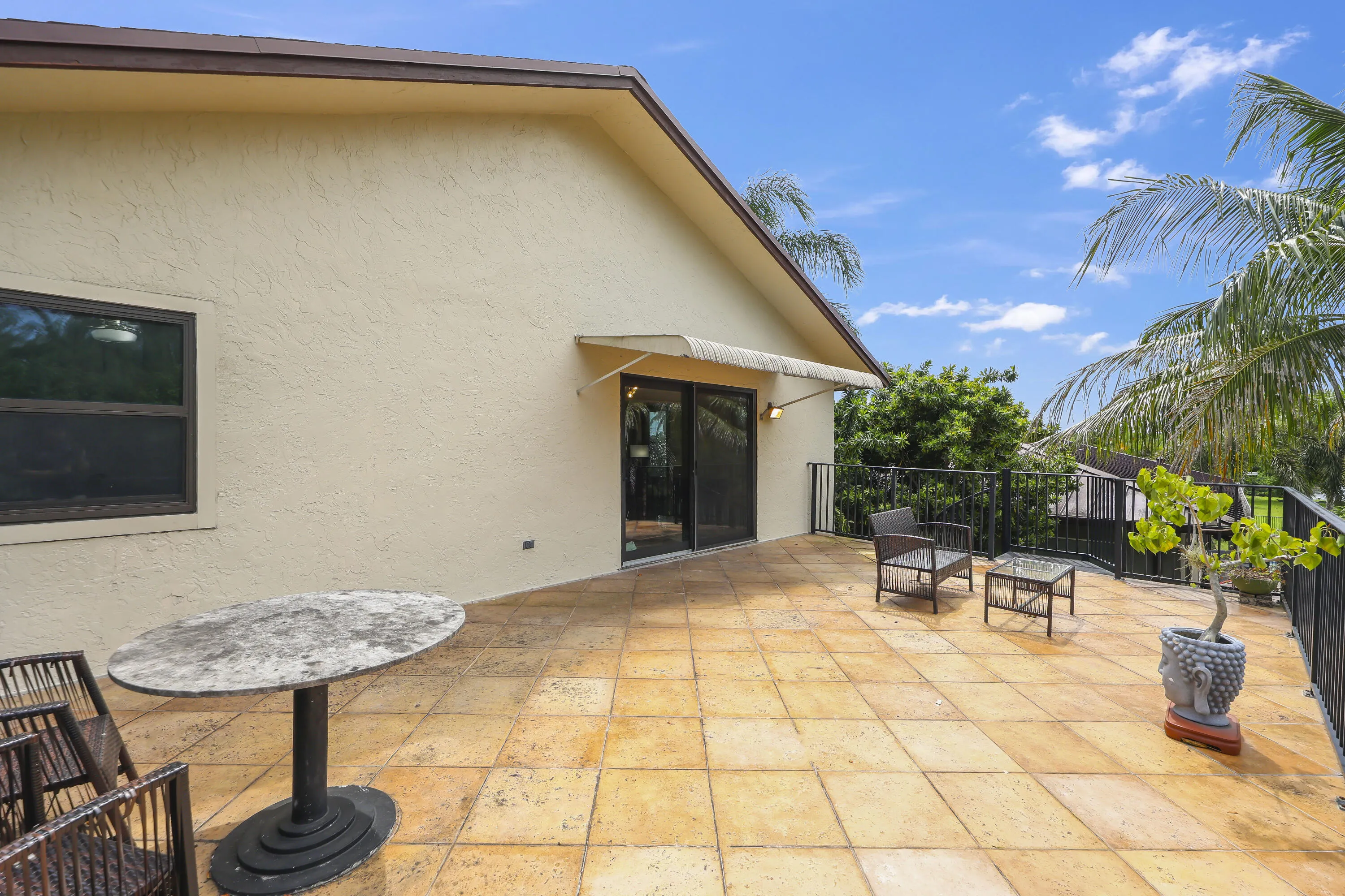 4406 SW 35th Ave - 53.jpg-FULL