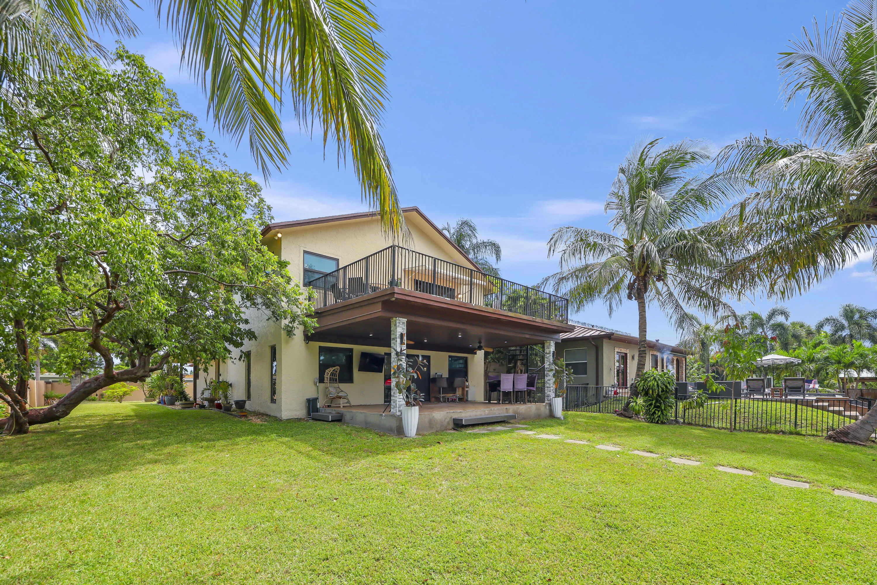 4406 SW 35th Ave - 32.jpg-FULL