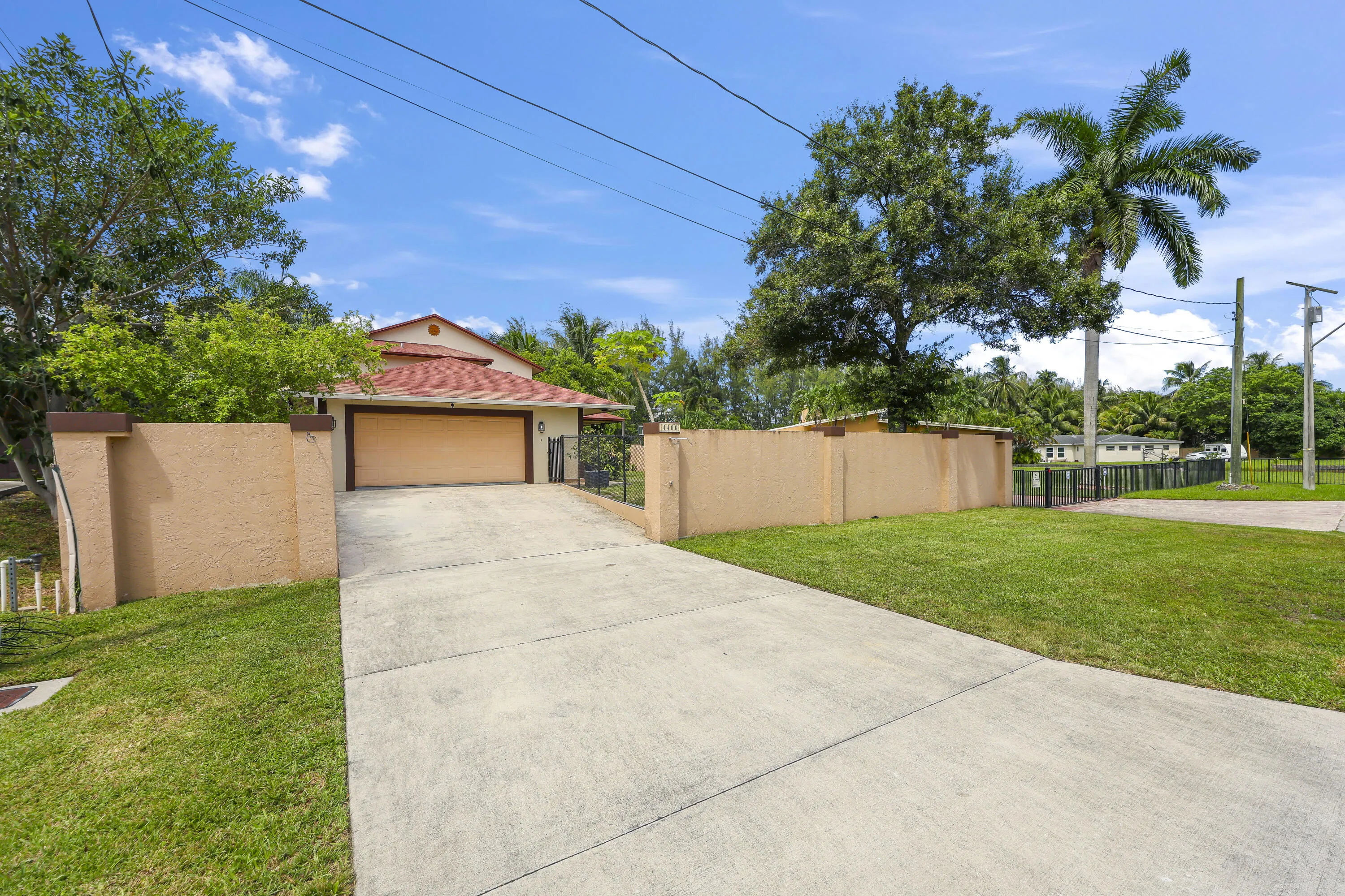 4406 SW 35th Ave - 2.jpg-FULL