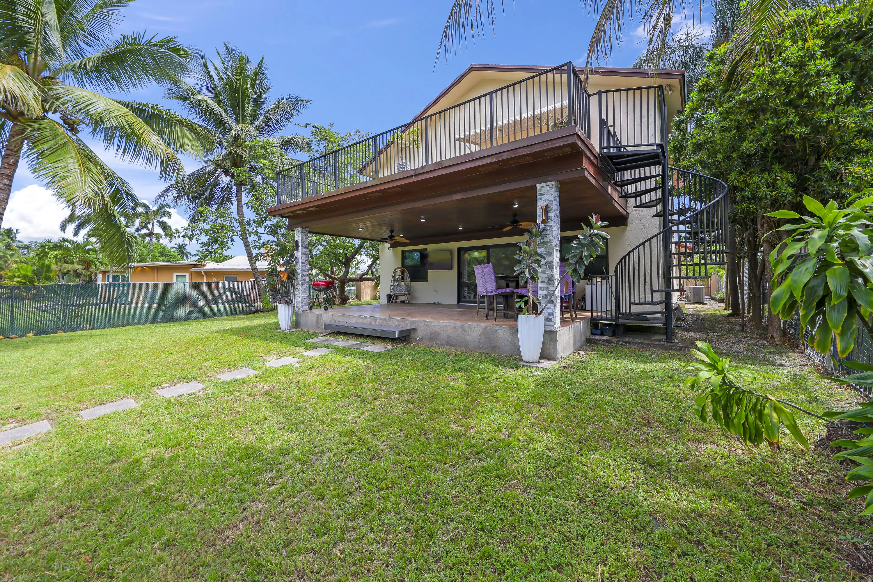 4406 SW 35th Ave - 30.jpg-FULL