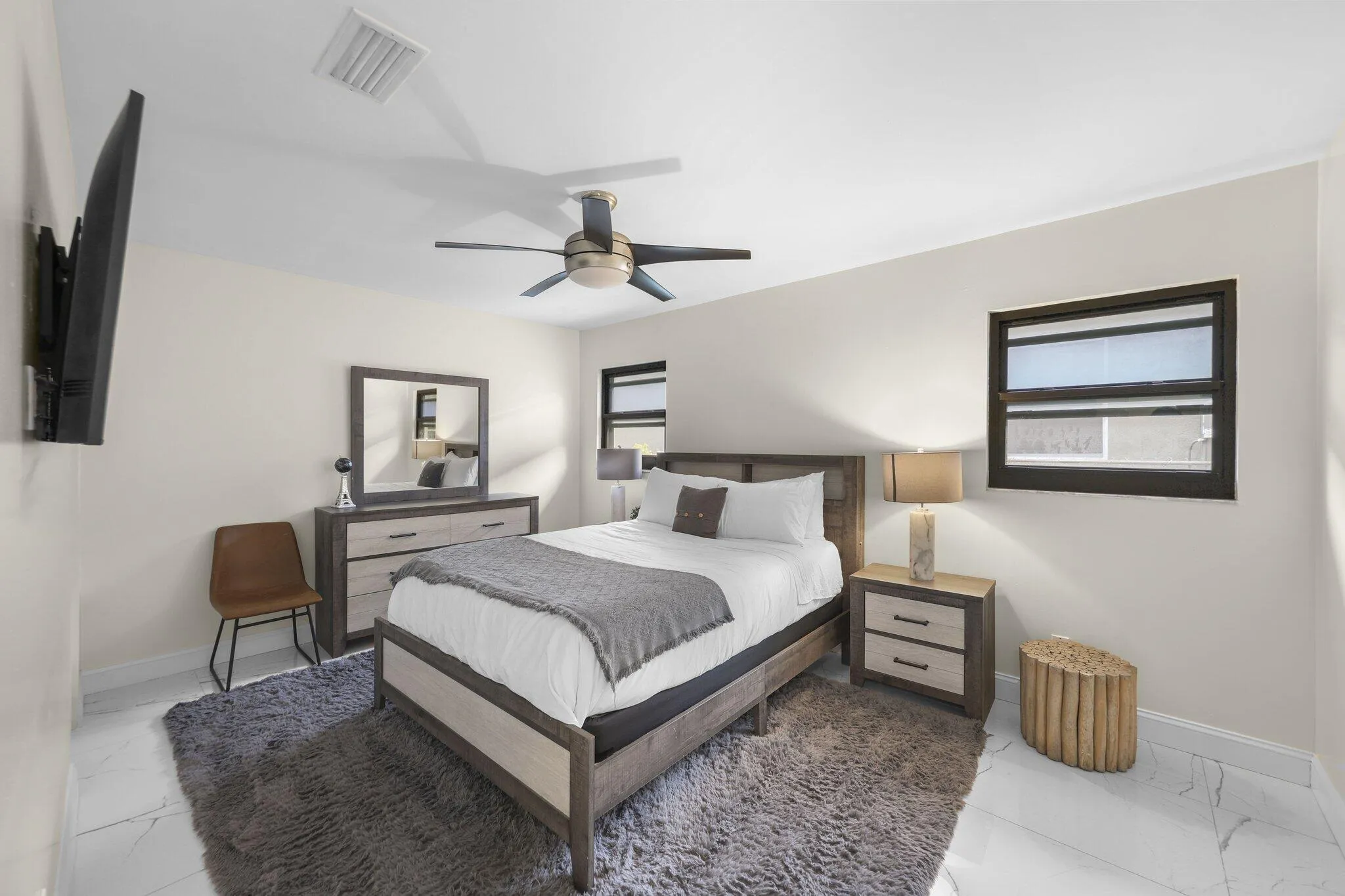 4406 Southwest 35th Avenue - 8.jpg-SMALL