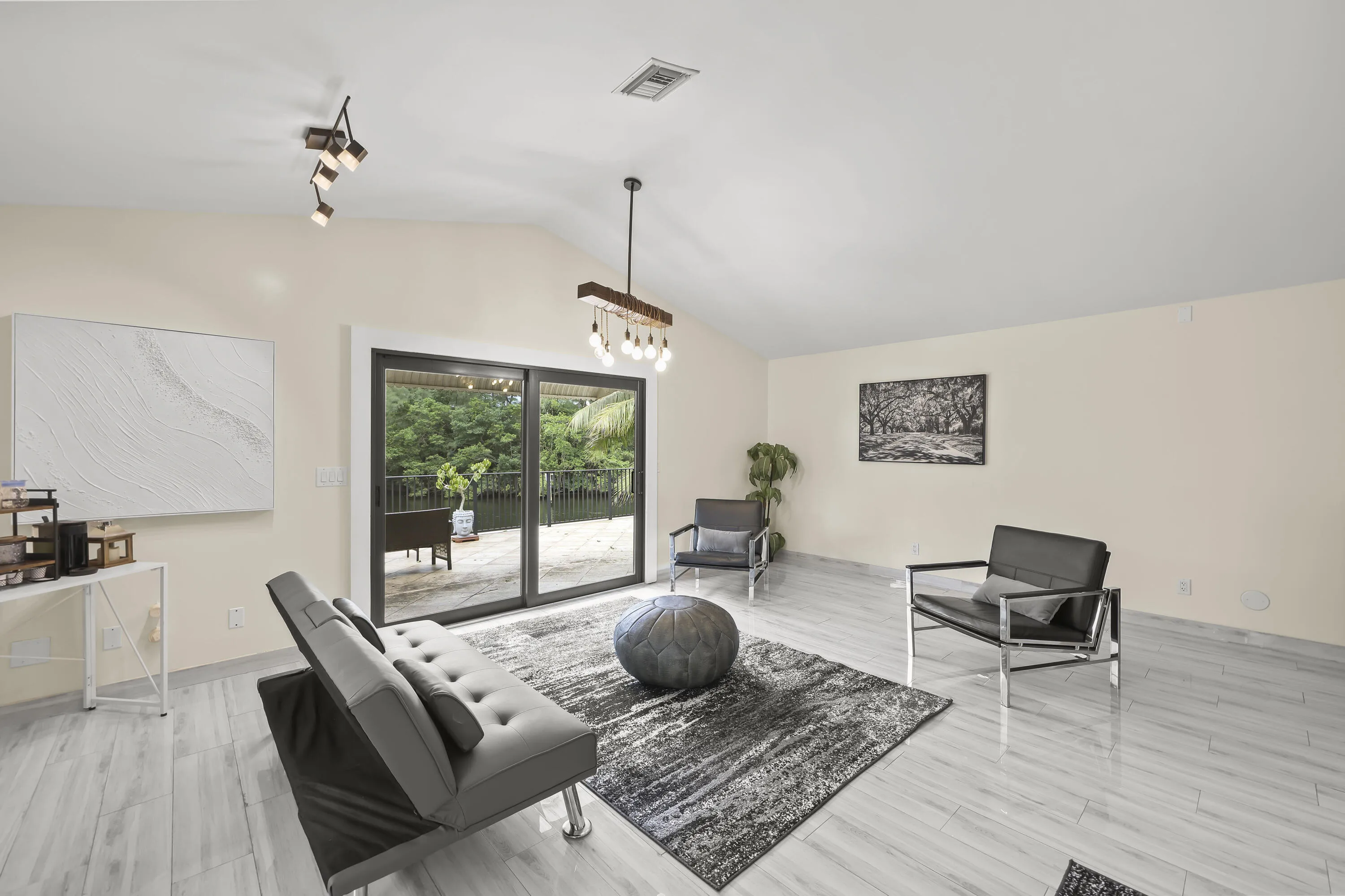 4406 SW 35th Ave - 45.jpg-FULL