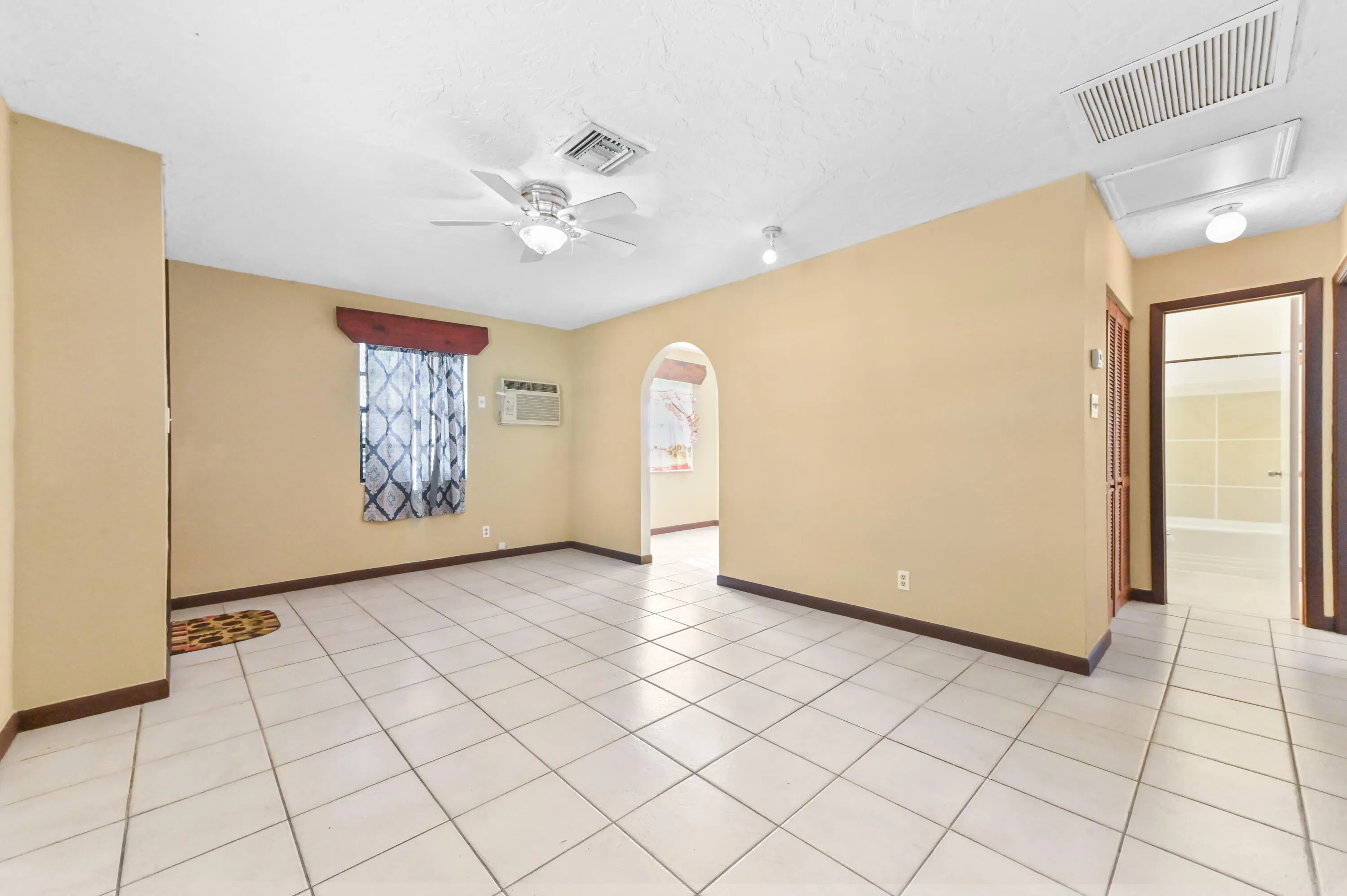 11 Living room 03