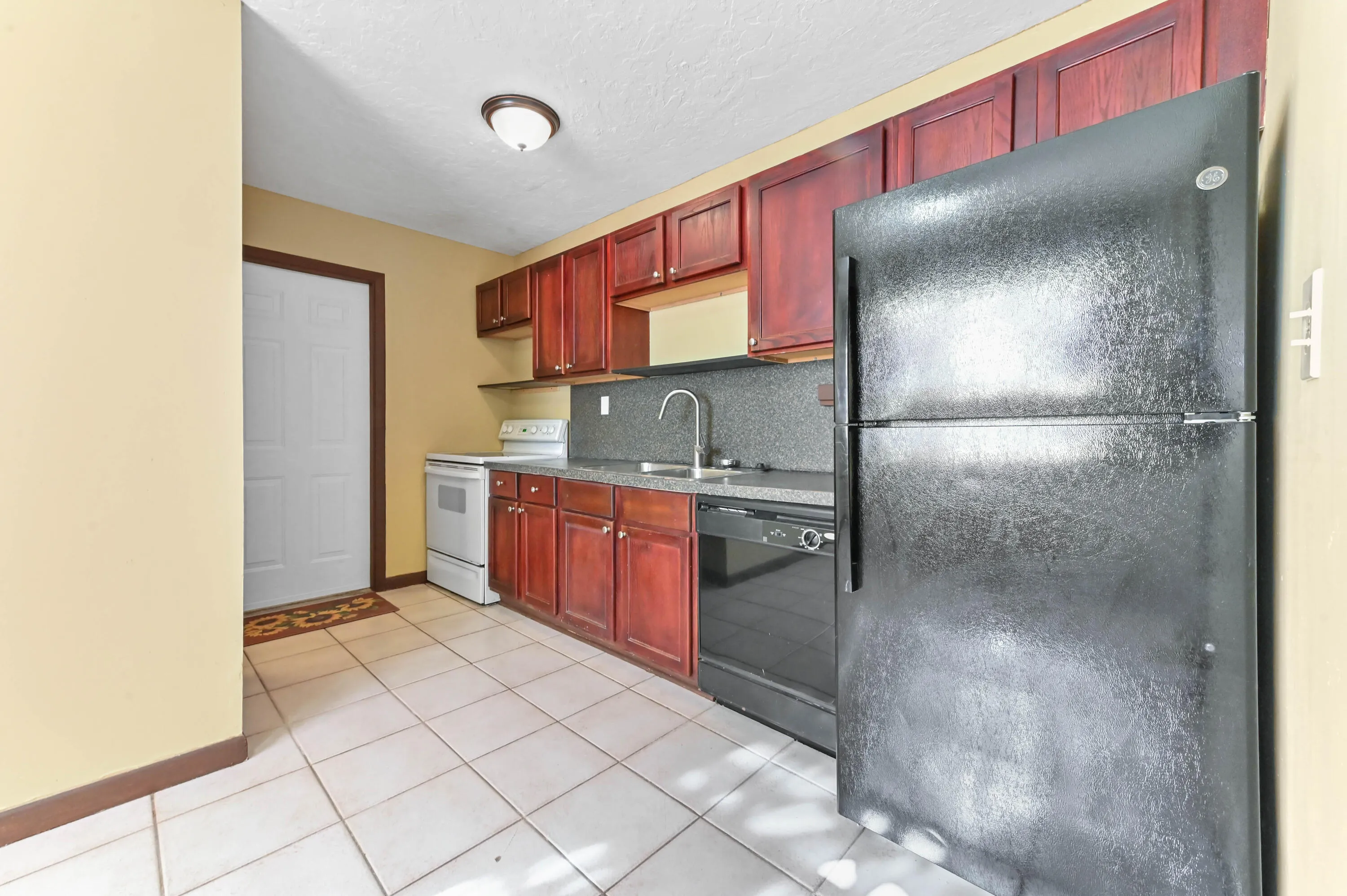 06 Kitchen 02