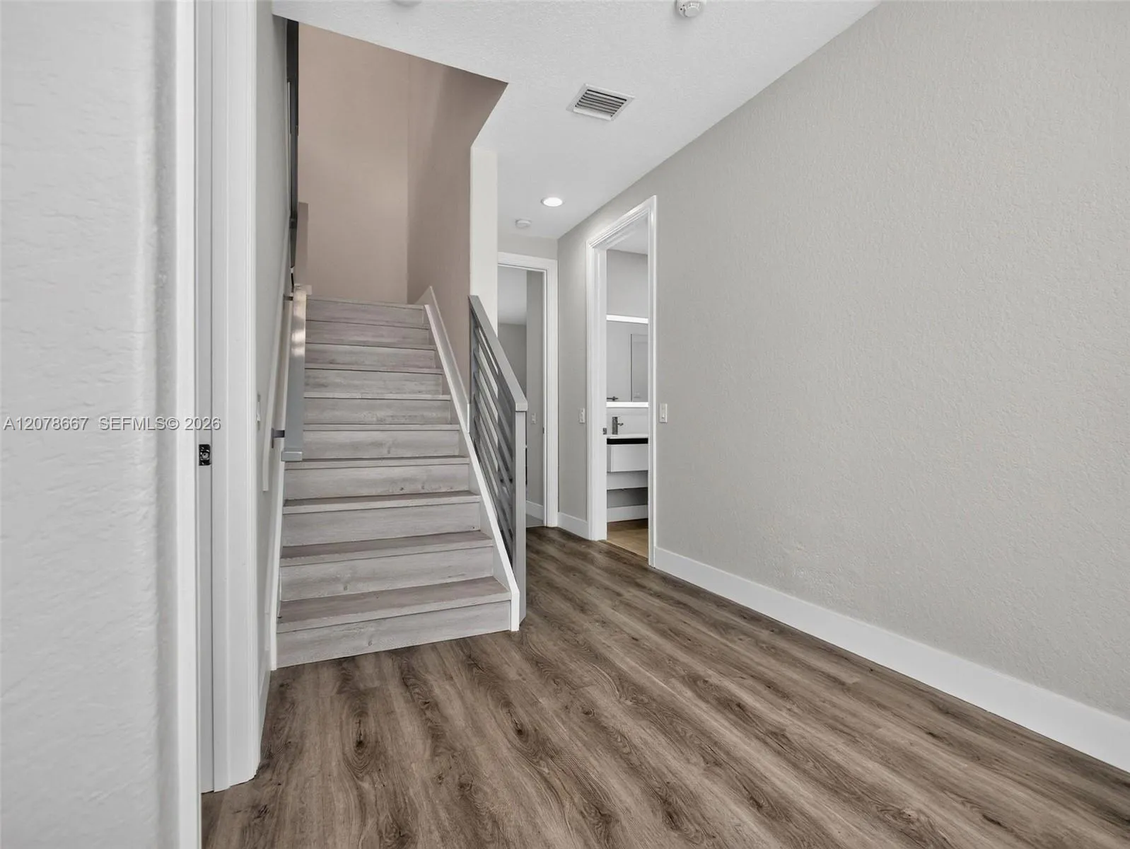 Property photo 71