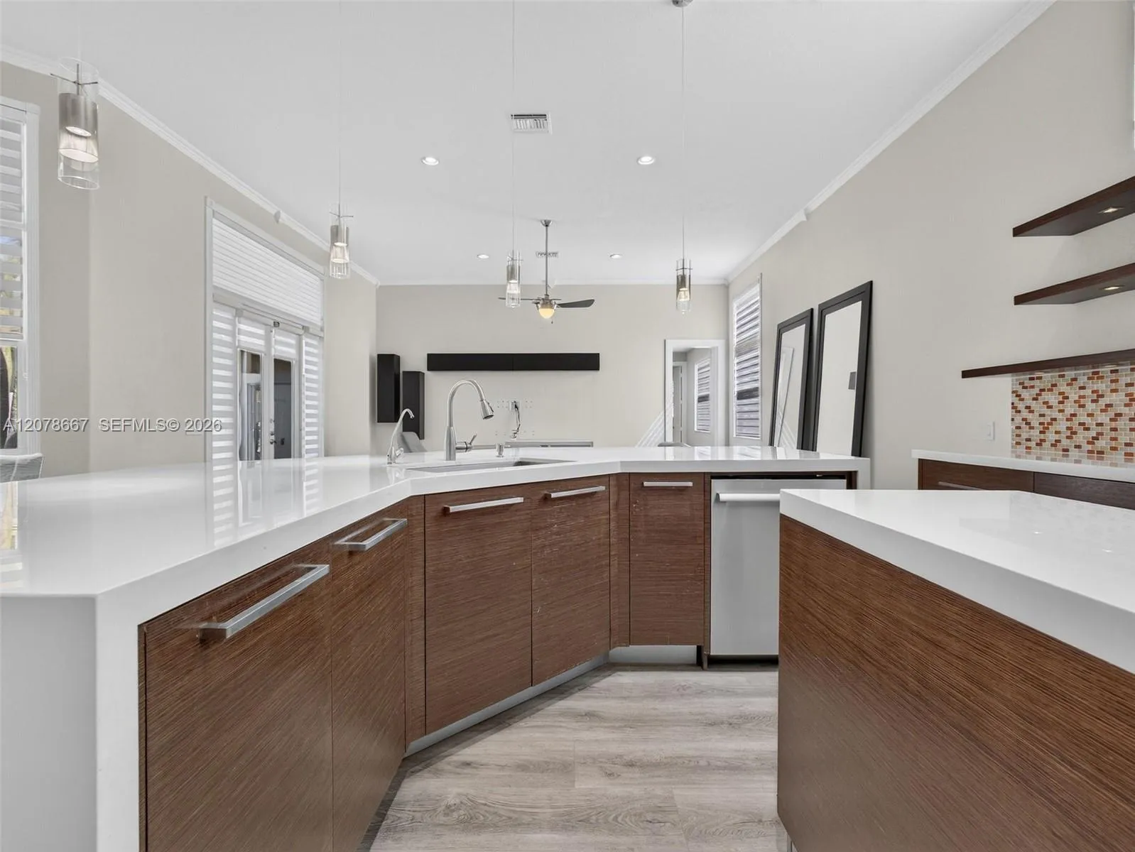 Property photo 46