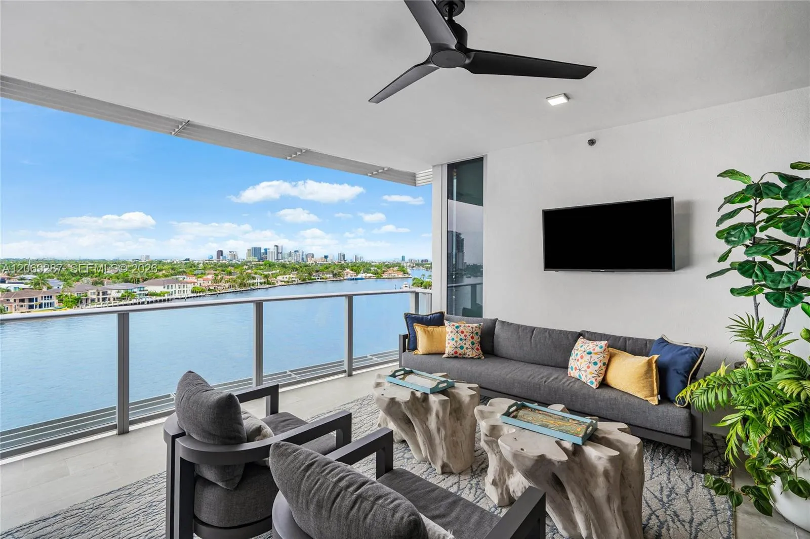 Views of Intracoastal to Ocean