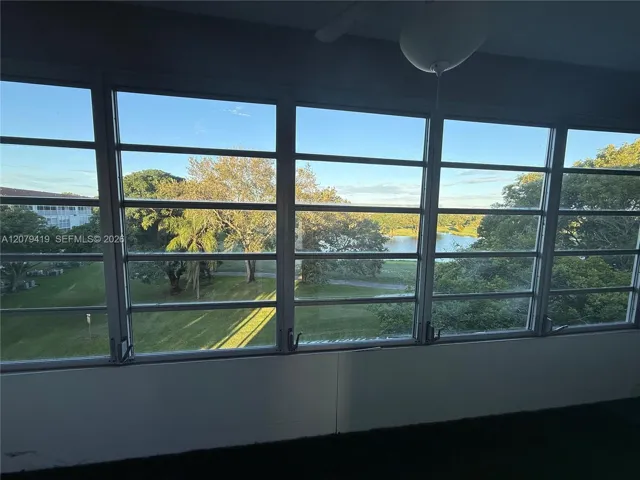 1 laundry room per floor