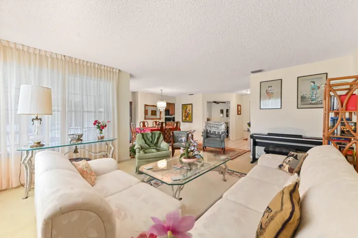 08 Living room 03