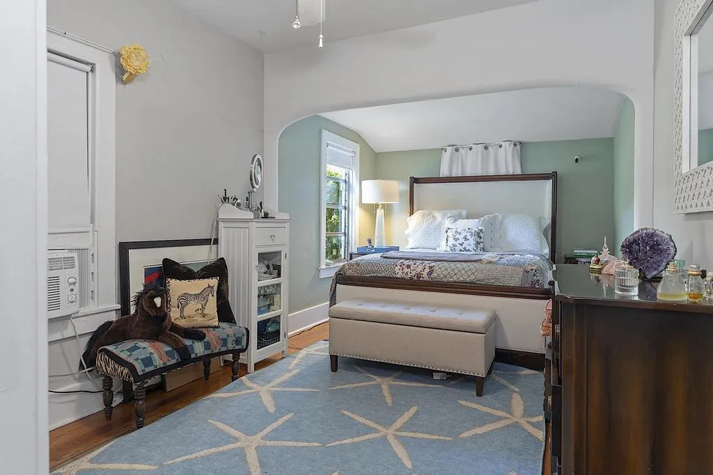_629 N. Lakeside Drive - 040