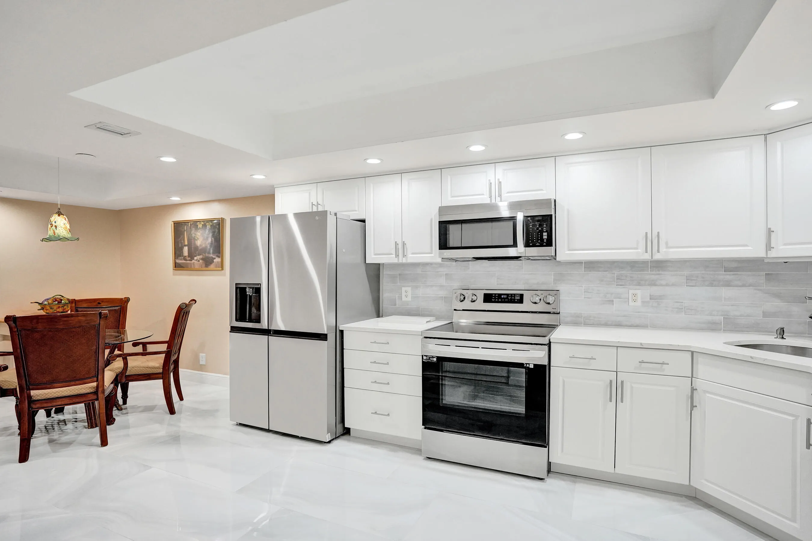 New tile and kitchen