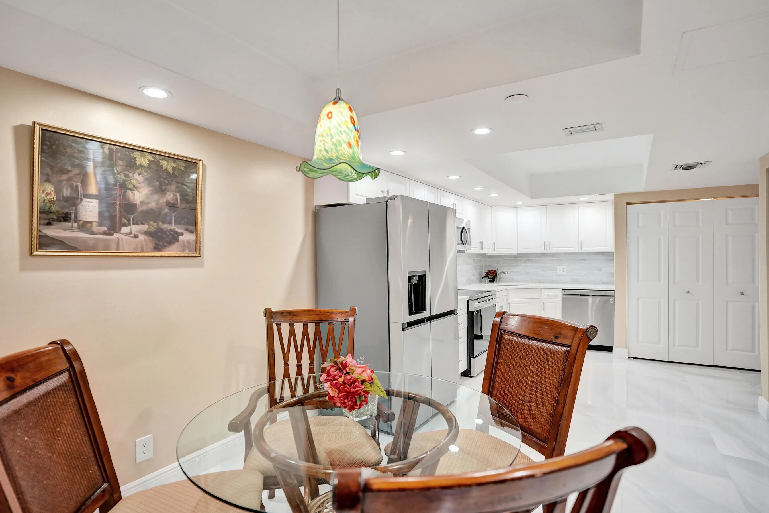 Kitchen - Breakfast Nook