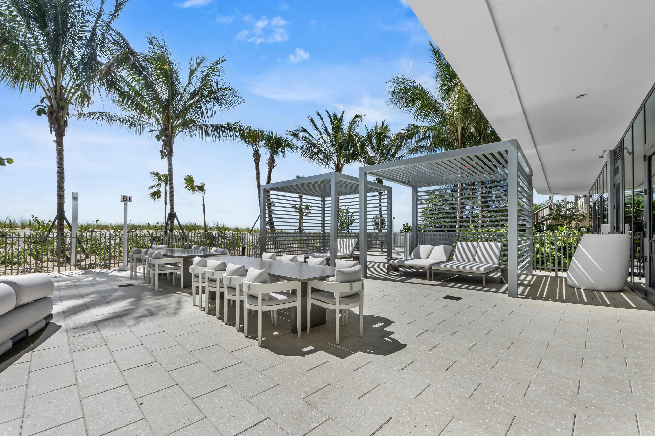 Oceanside Cabanas and Dining Tables
