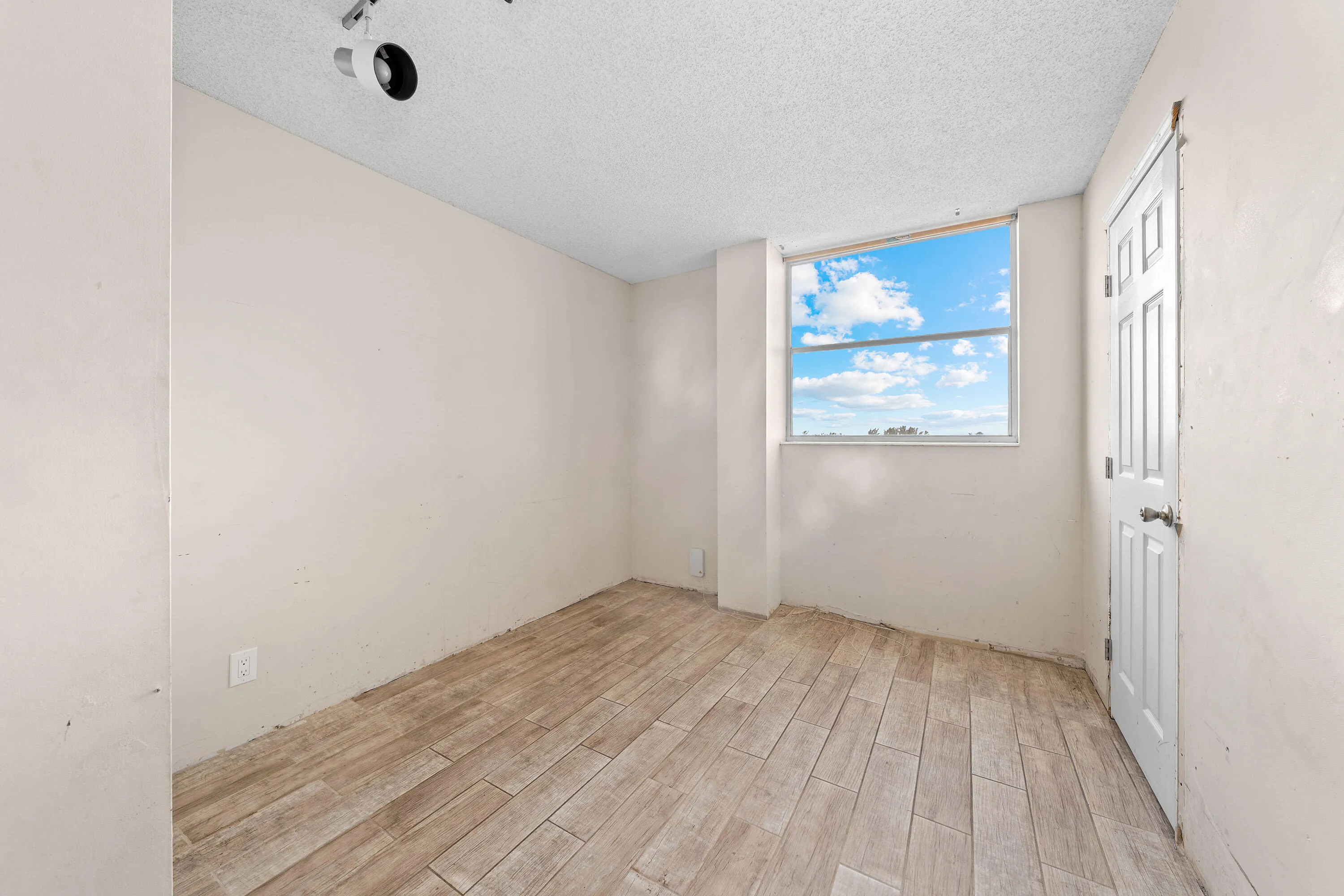 MLs-RES_3517