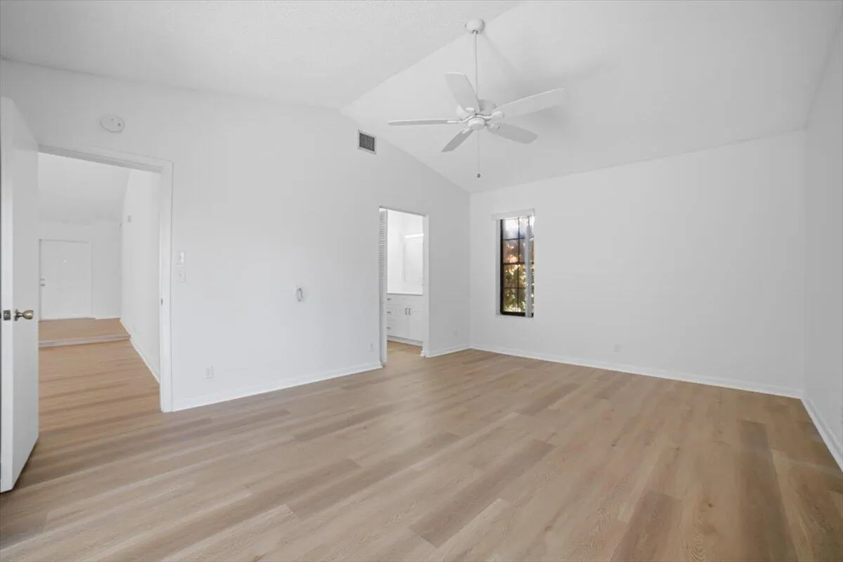 23-Bedroom1-B