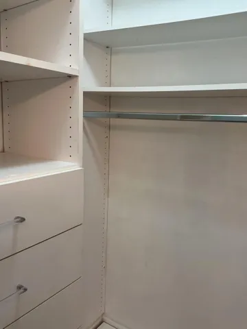 walk in closet