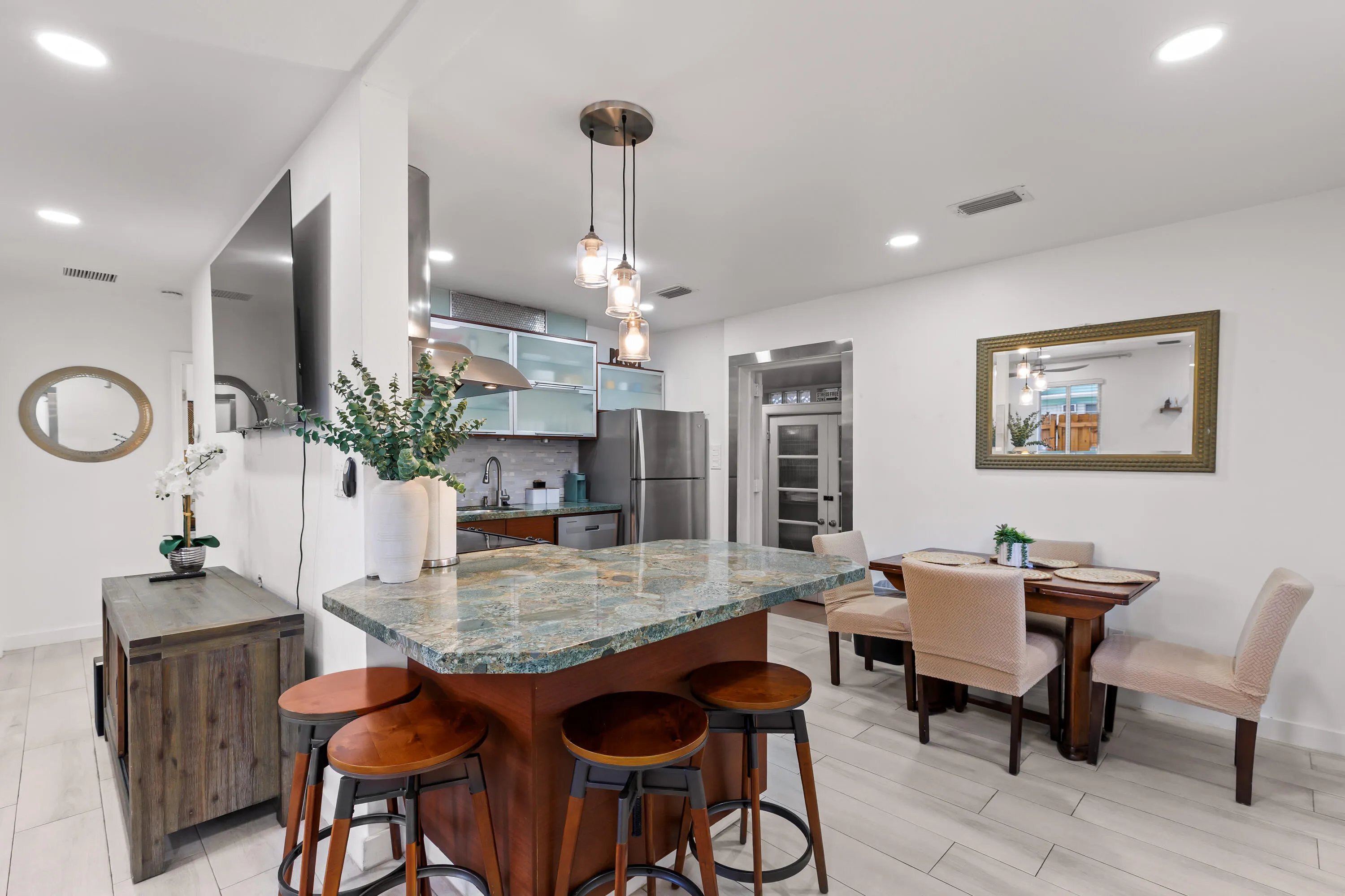 20260822-20260822-CW5A4315