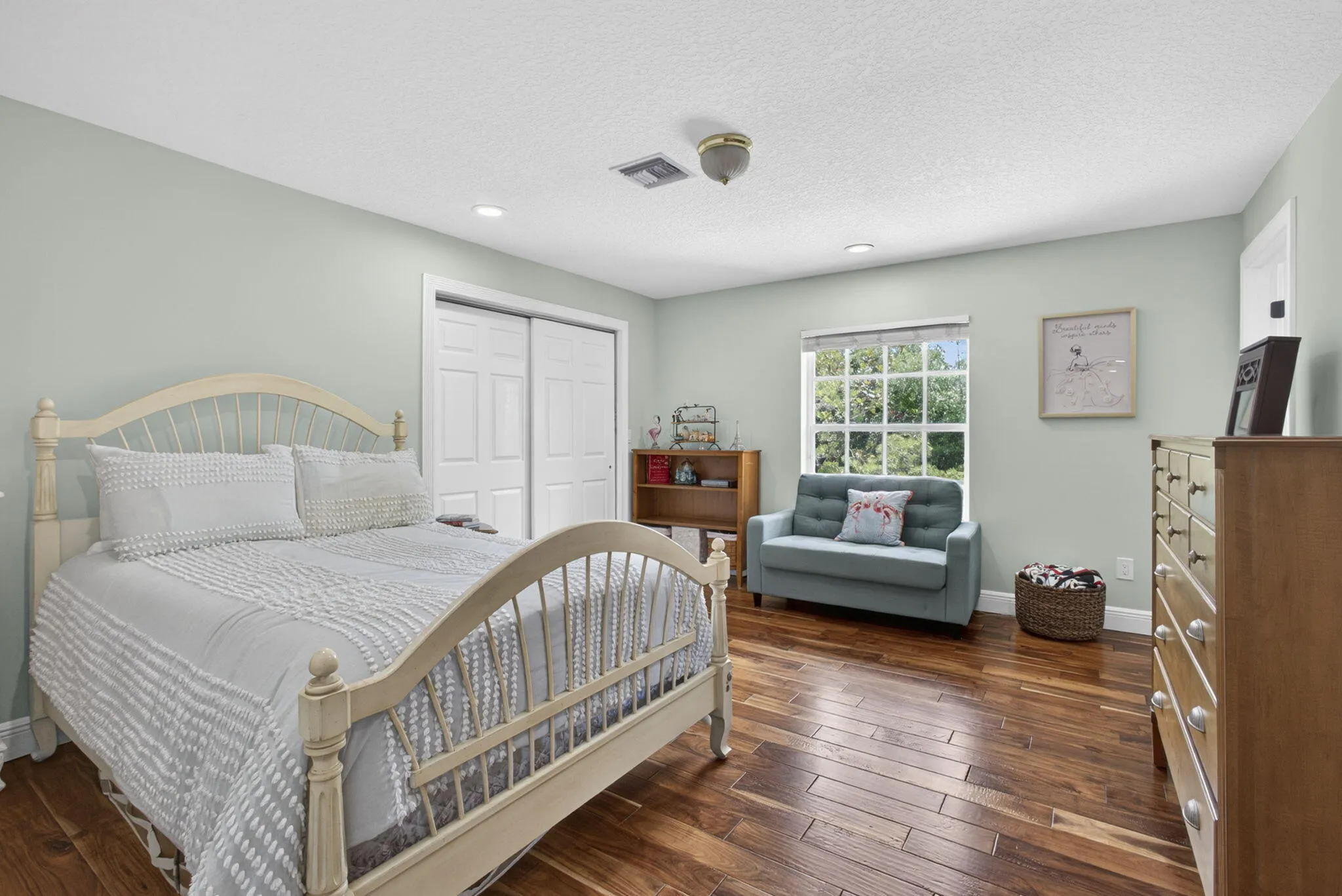 82-web-or-mls-BS1A5762