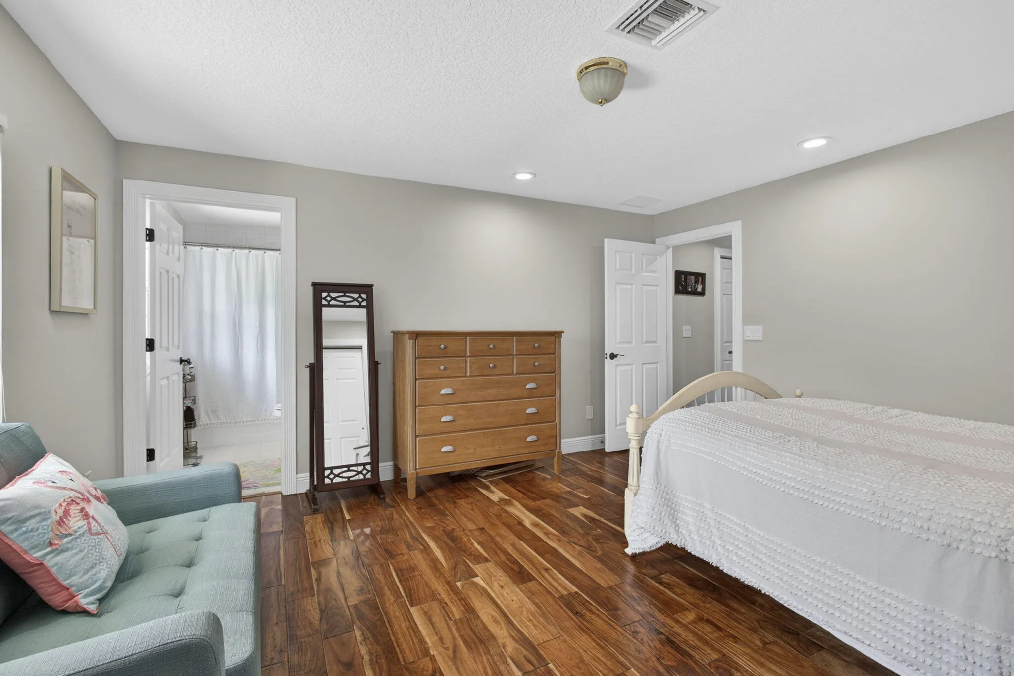 83-web-or-mls-BS1A5767
