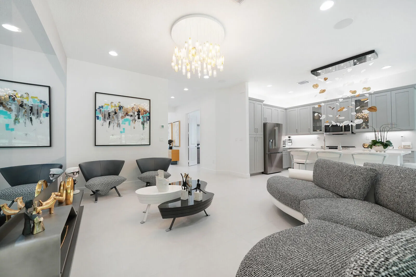 GREAT ROOM