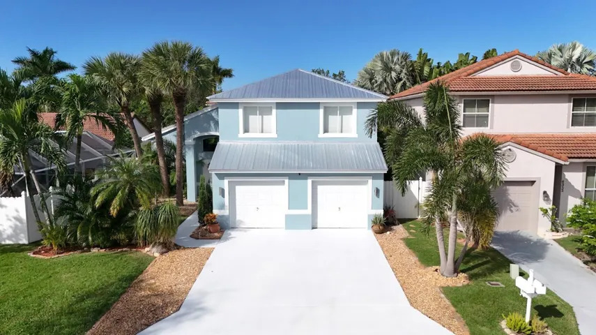 New roof, stucco and paint 2025