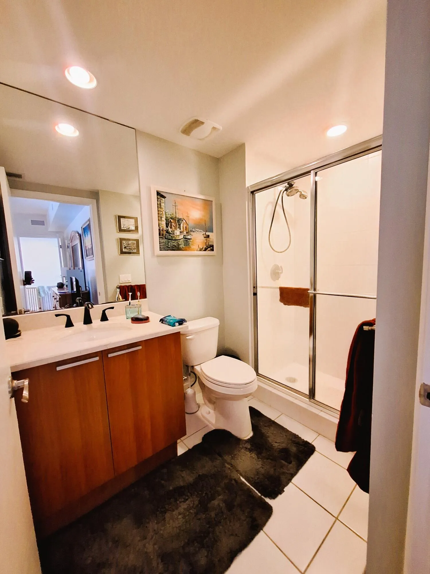 2nd Master Bathroom
