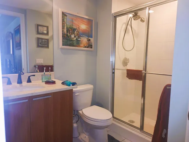 2nd Master Bathroom