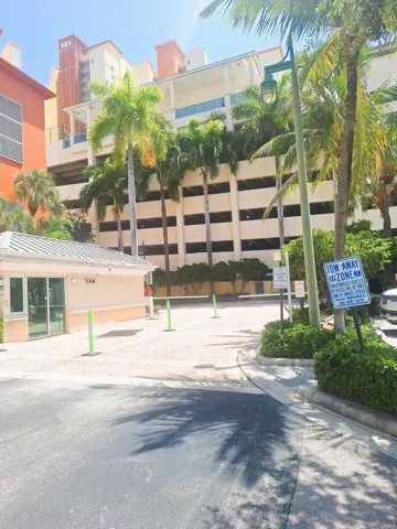 Parking and 24 hours security