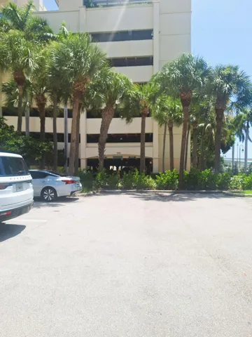 Parking Garage