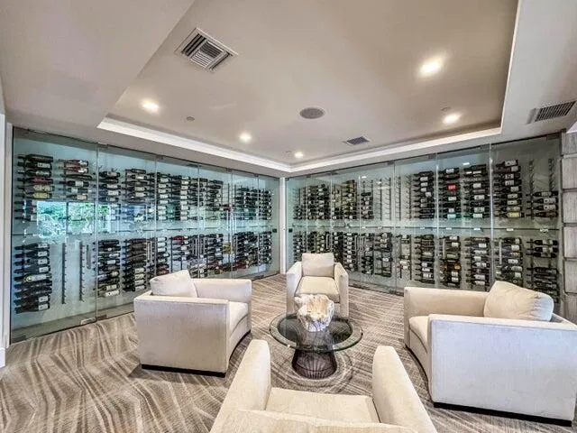 Property photo 37